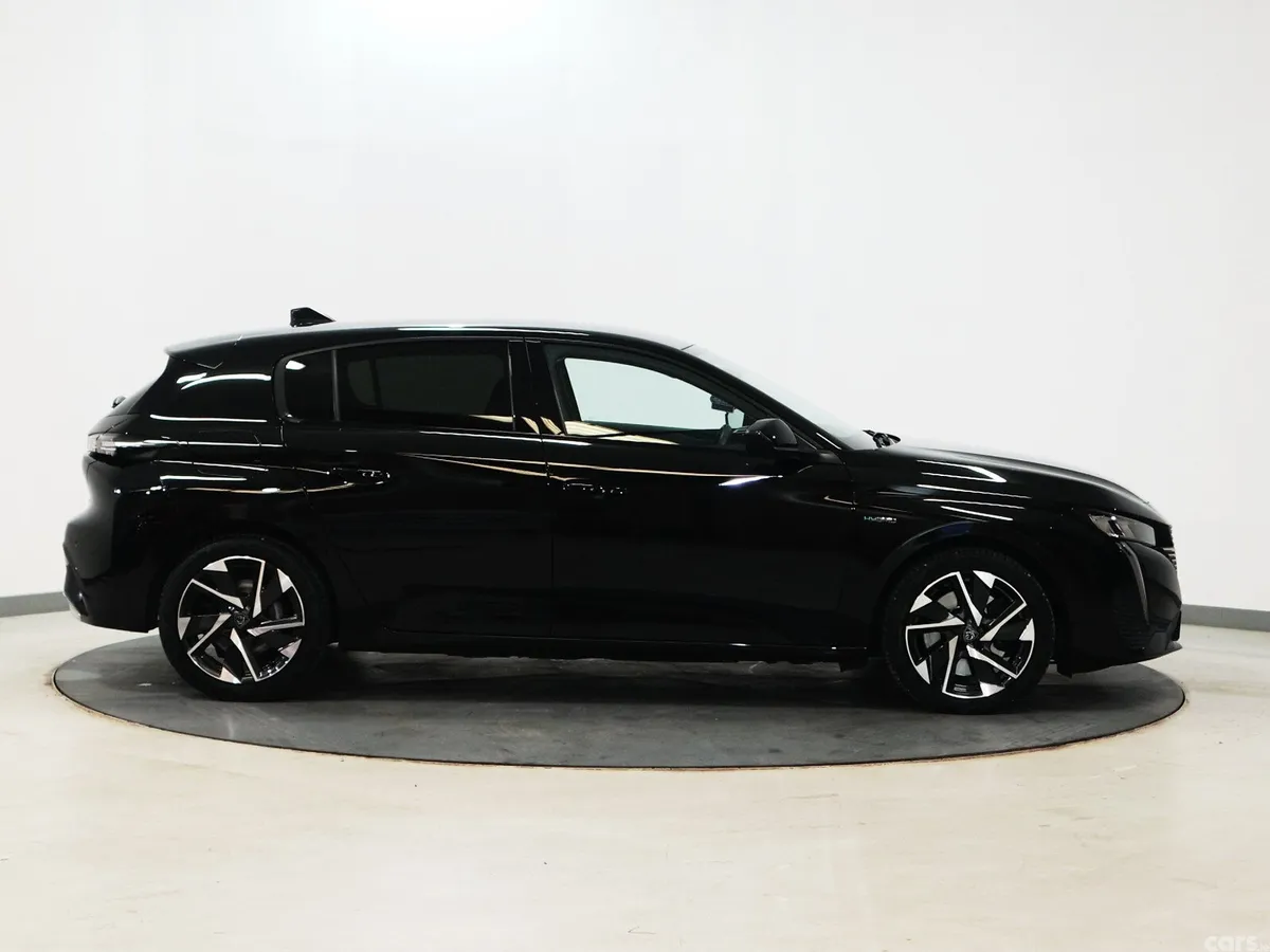 Peugeot 308 Hatchback, Petrol Hybrid, 2023, Black