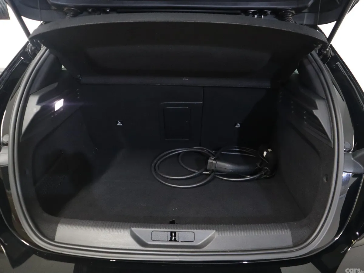 Peugeot 308 Hatchback, Petrol Hybrid, 2023, Black
