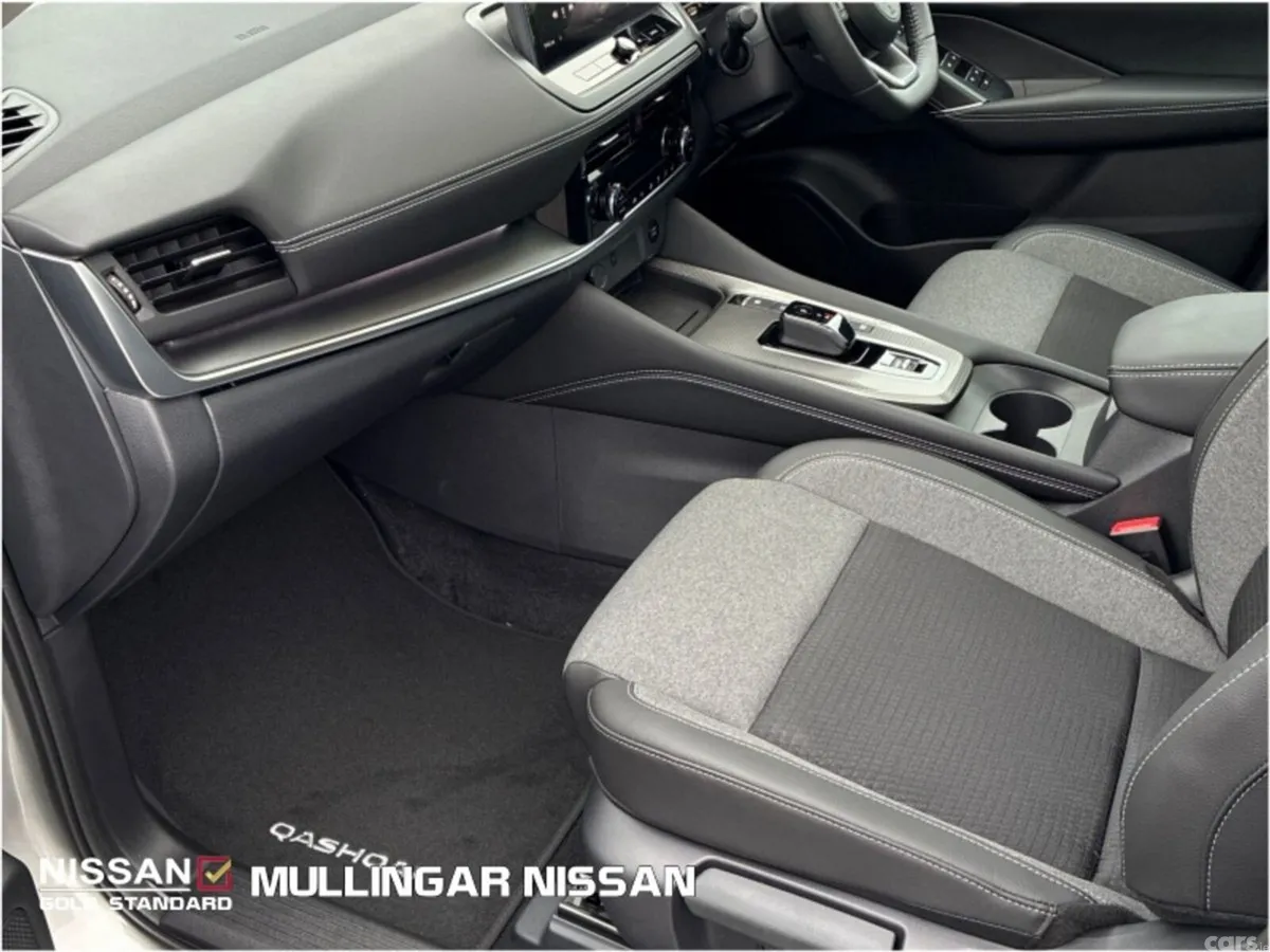 Nissan Qashqai MPV, Petrol Hybrid, 2026, Silver