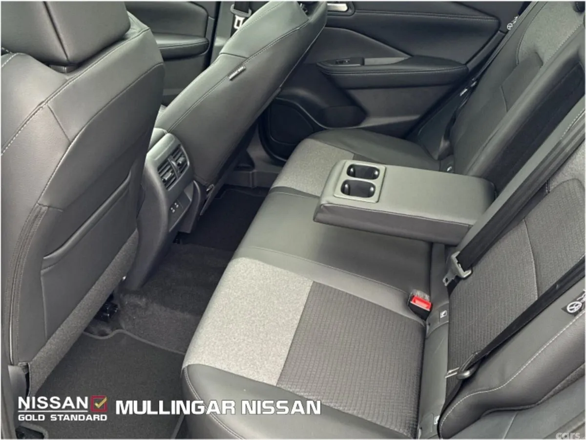 Nissan Qashqai MPV, Petrol Hybrid, 2026, Silver