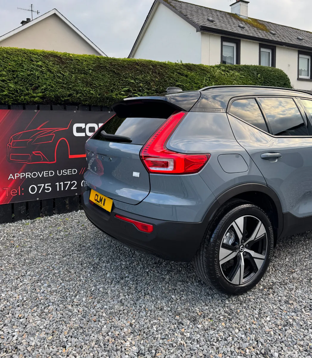 Volvo XC40 SUV, Petrol Hybrid, 2021, Grey
