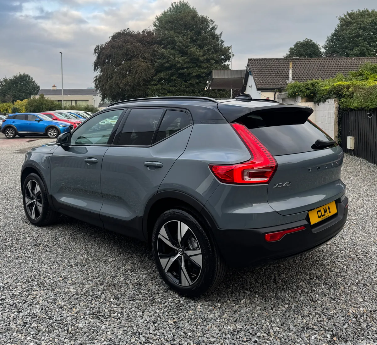 Volvo XC40 SUV, Petrol Hybrid, 2021, Grey