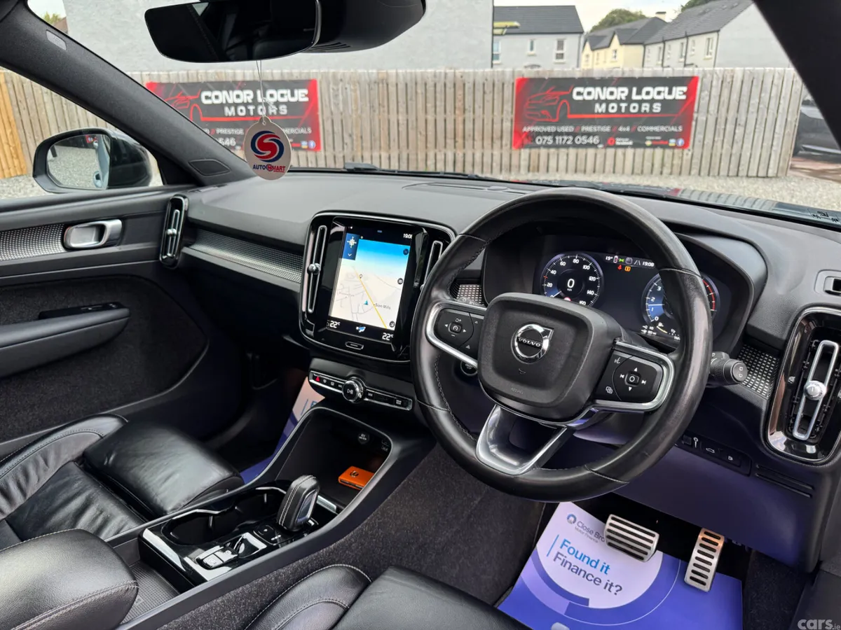 Volvo XC40 SUV, Petrol Hybrid, 2021, Grey