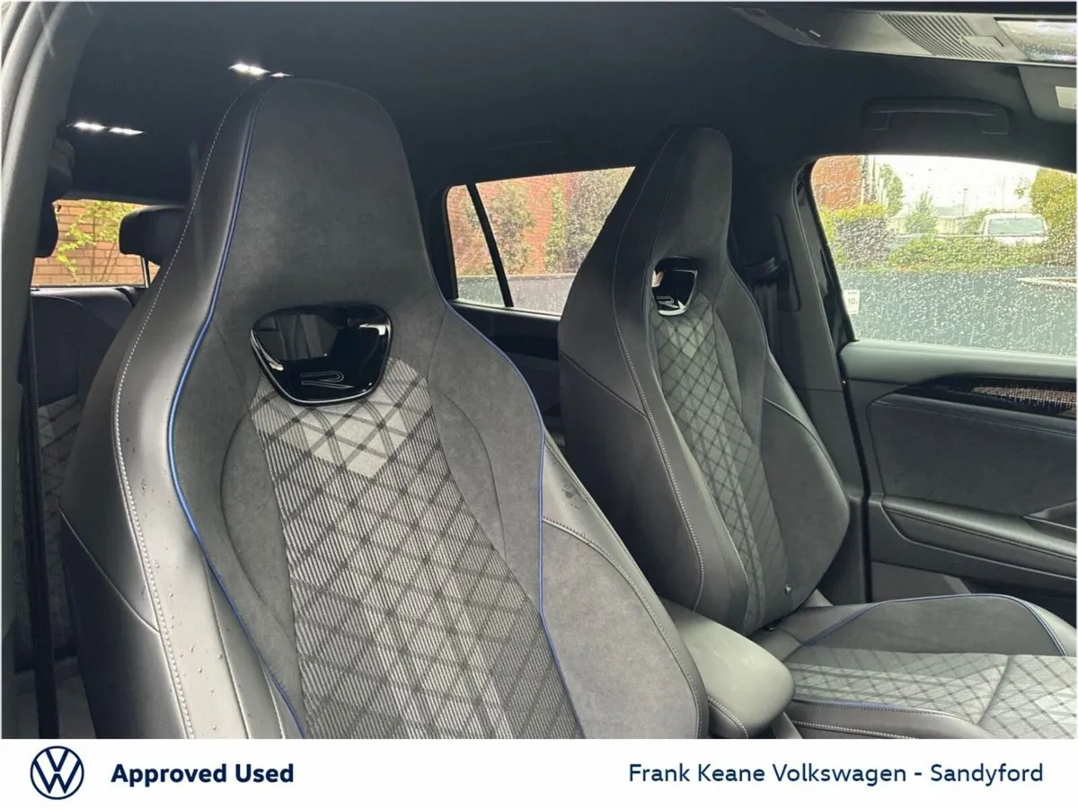 Volkswagen Tayron Estate, Petrol Plug-in Hybrid, 2026, Black
