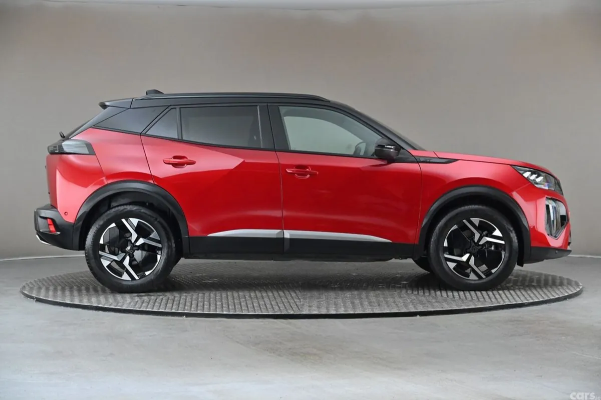 Peugeot 2008 MPV, Petrol, 2024, Red