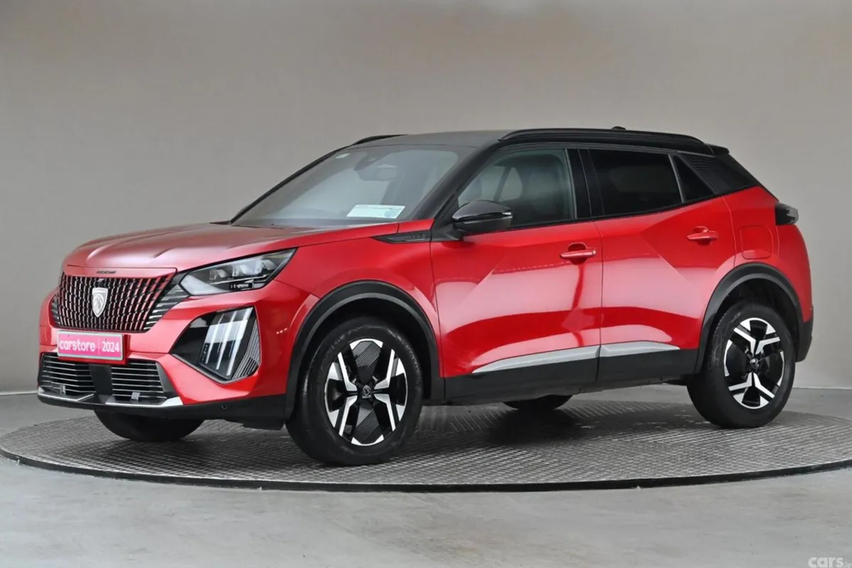 Peugeot 2008 MPV, Petrol, 2024, Red