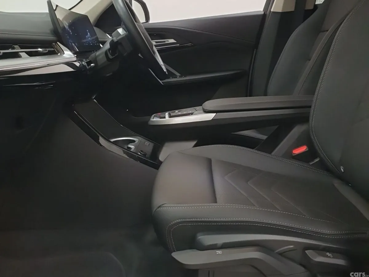 BMW iX1 SUV, Electric, 2026, Grey