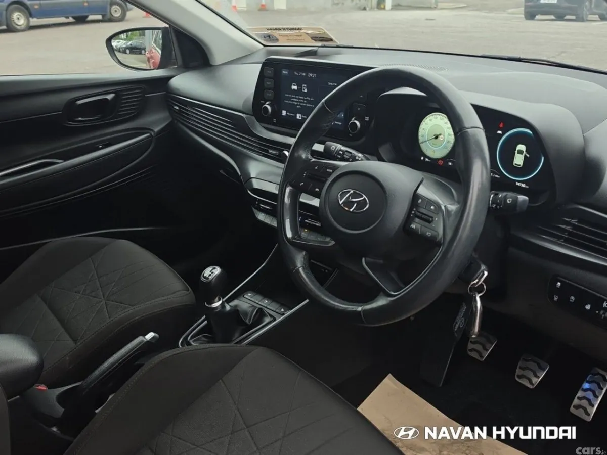 Hyundai Bayon Estate, Petrol, 2021, Red