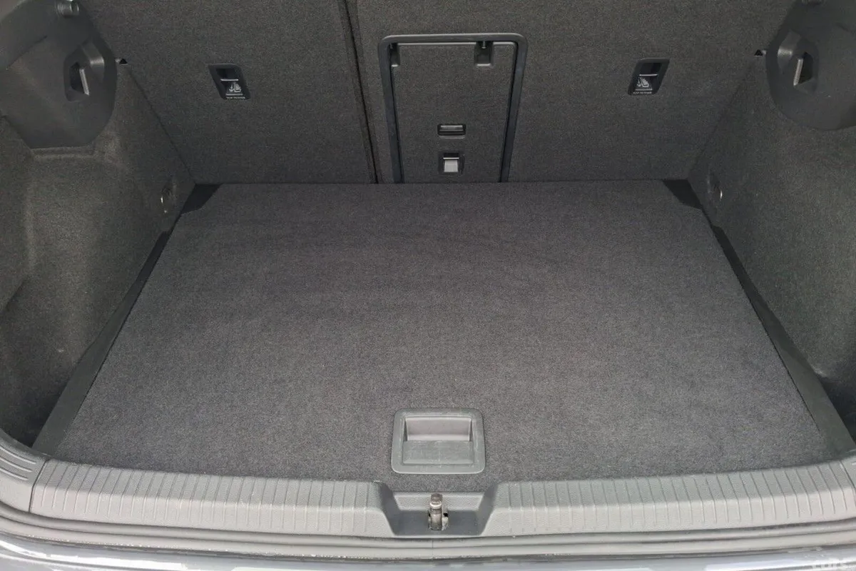 Volkswagen Golf Hatchback, Petrol, 2023, Grey