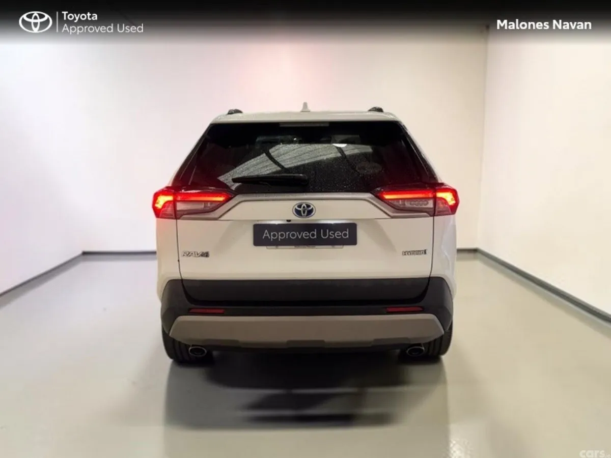 Toyota RAV4 SUV, Petrol Hybrid, 2024, White