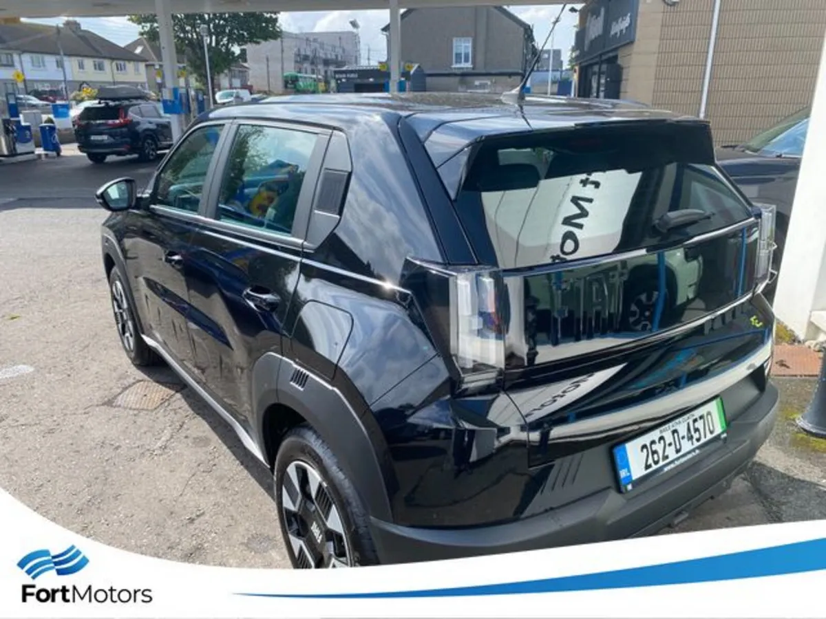 Fiat Grande Panda Hatchback, Electric, 2026, Black