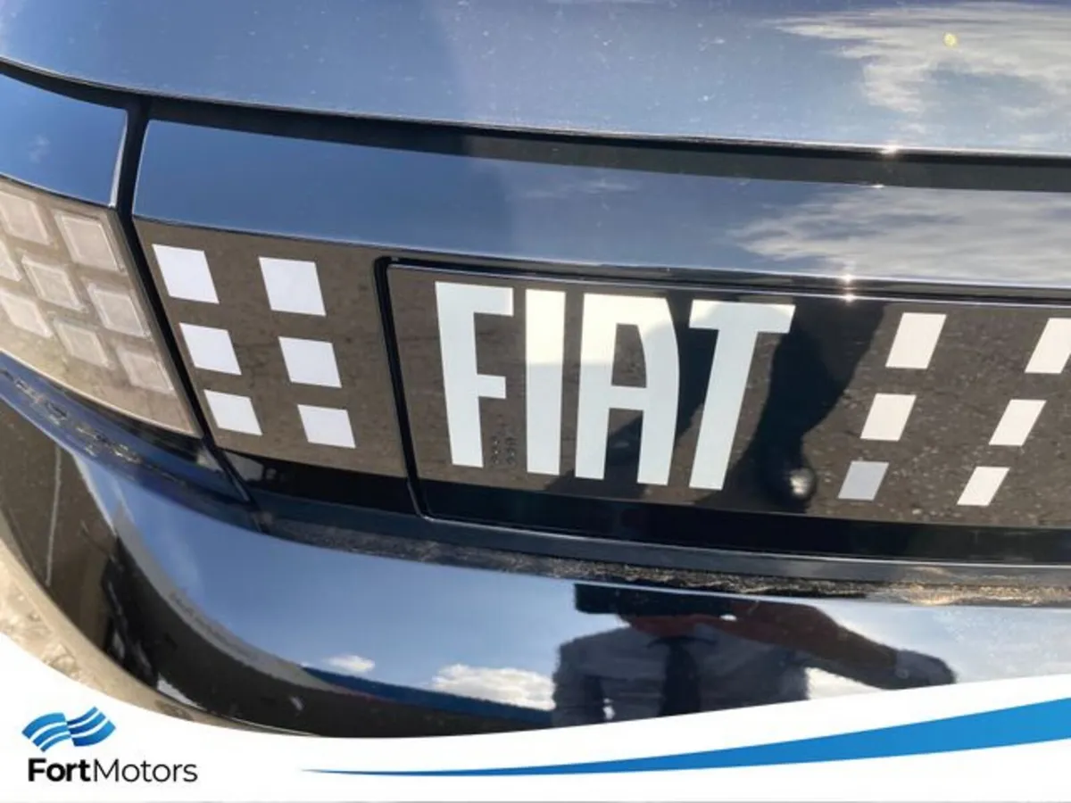 Fiat Grande Panda Hatchback, Electric, 2026, Black