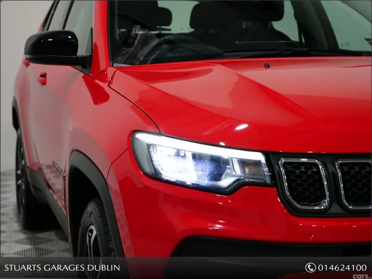 Jeep Compass SUV, Petrol, 2025, Red