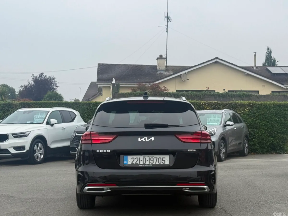 Kia Ceed Estate, Petrol Plug-in Hybrid, 2022, Black