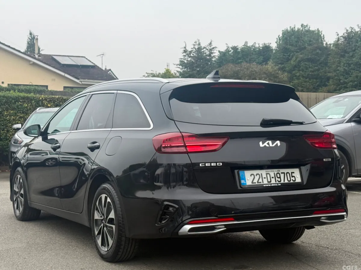 Kia Ceed Estate, Petrol Plug-in Hybrid, 2022, Black