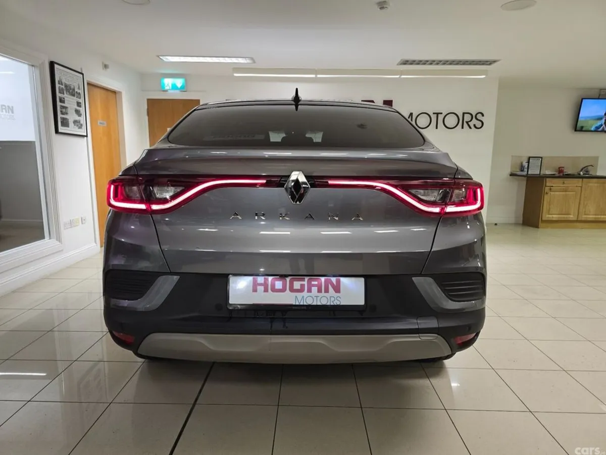 Renault Arkana Hatchback, Petrol, 2023, Grey