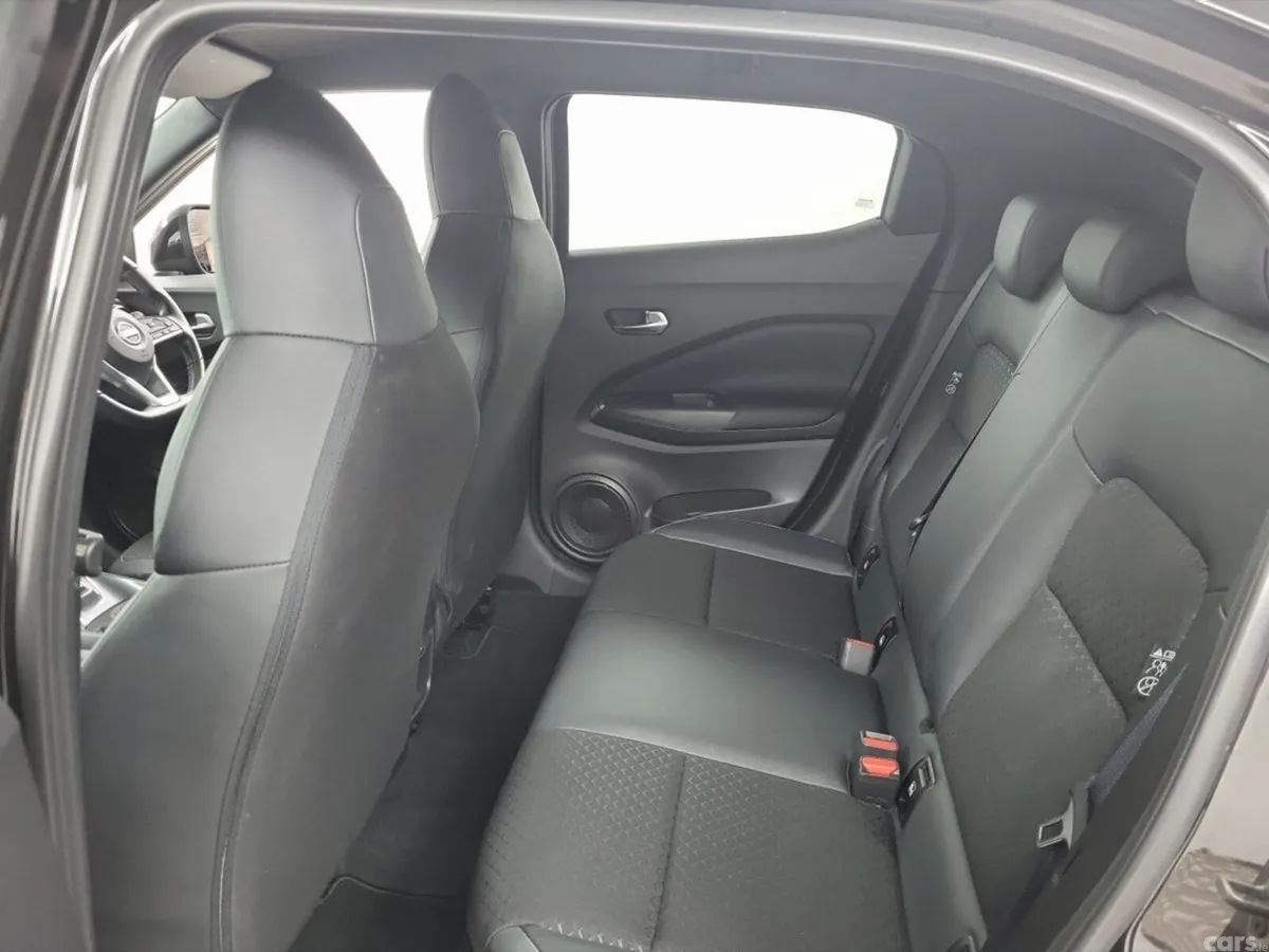 Nissan Juke SUV, Petrol Hybrid, 2024, Black