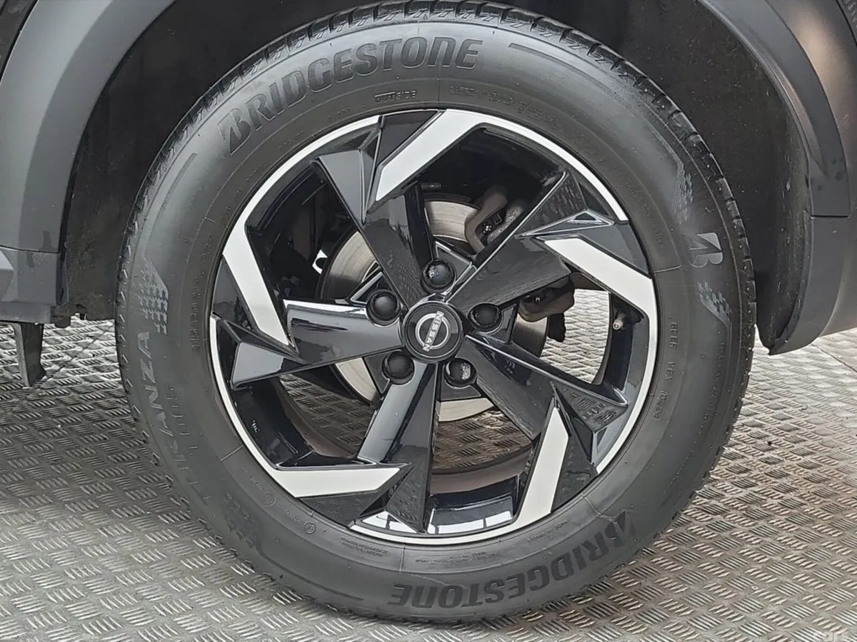 Nissan Juke SUV, Petrol, 2024, Black