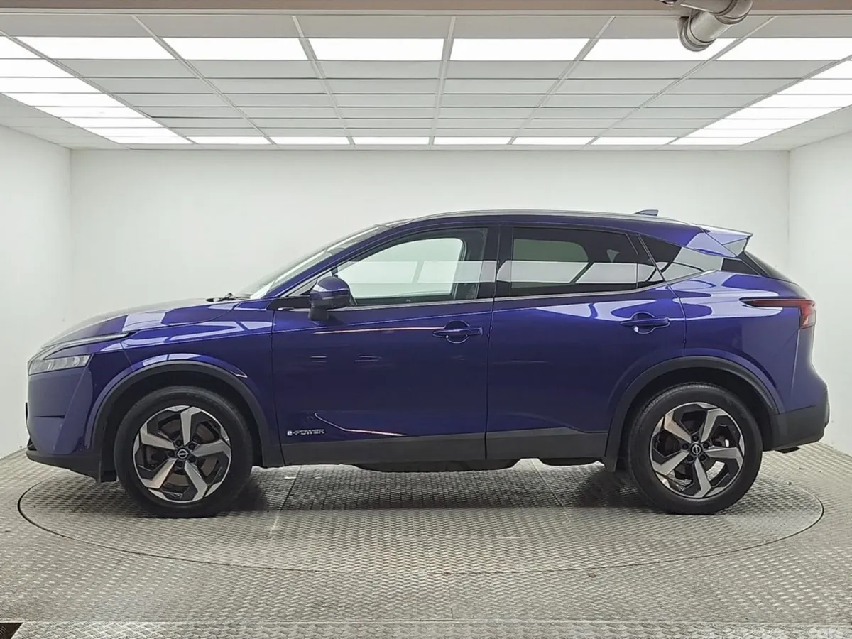 Nissan Qashqai MPV, Petrol Hybrid, 2023, Blue