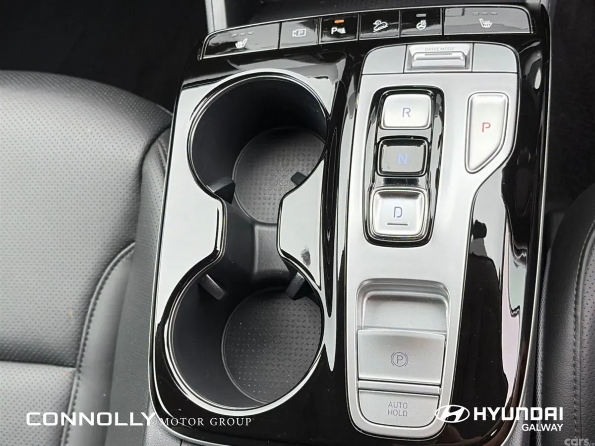 Hyundai Tucson SUV, Petrol Hybrid, 2024, White