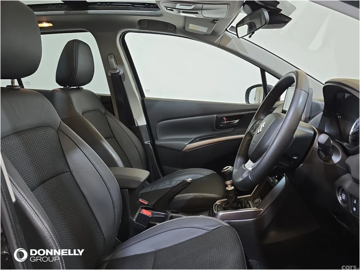 Suzuki S-CROSS Hatchback, Petrol, 2023, Black