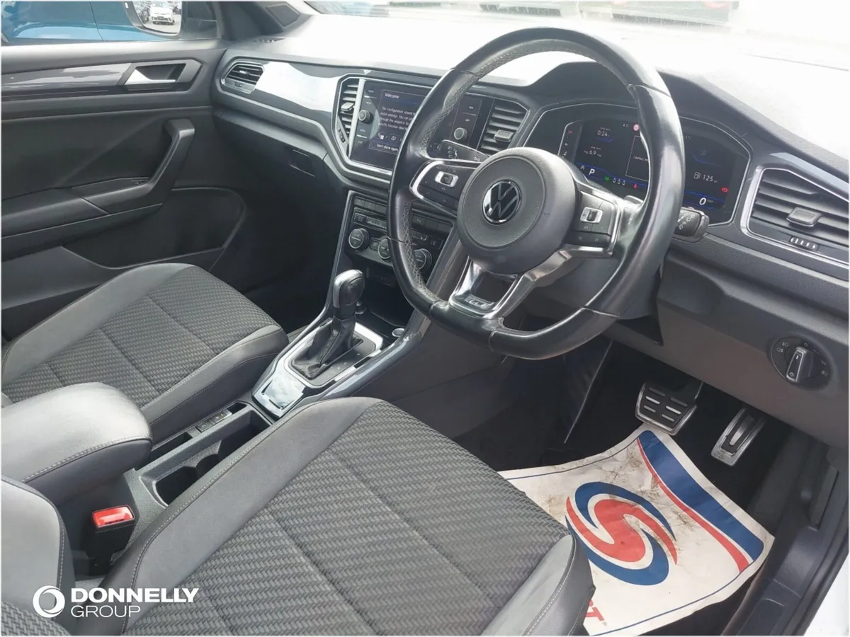 Volkswagen T-Roc Hatchback, Diesel, 2022, 