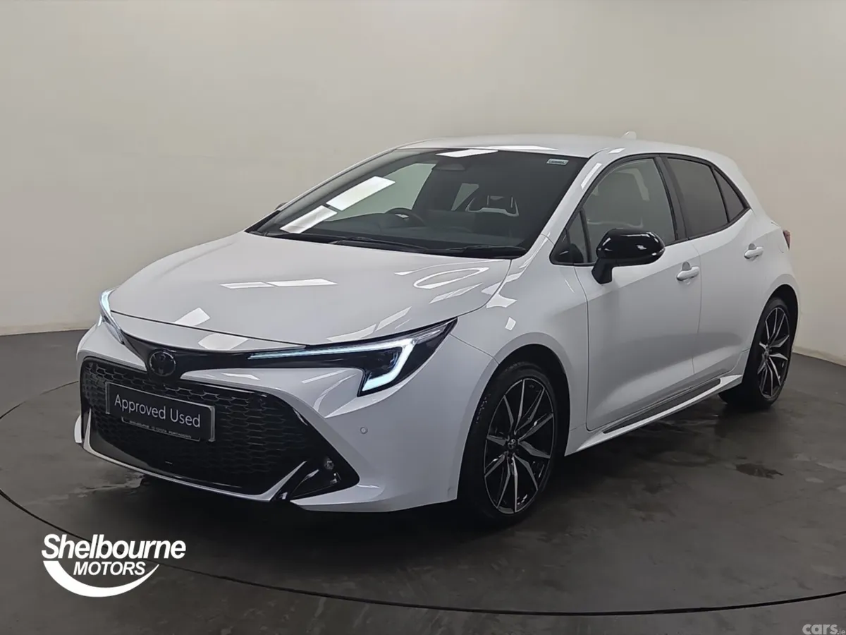Toyota Corolla Hatchback, Petrol Hybrid, 2023, White
