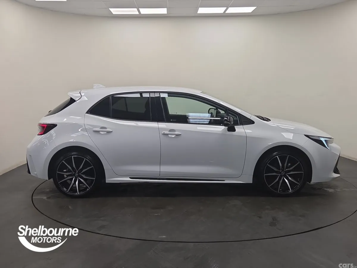 Toyota Corolla Hatchback, Petrol Hybrid, 2023, White