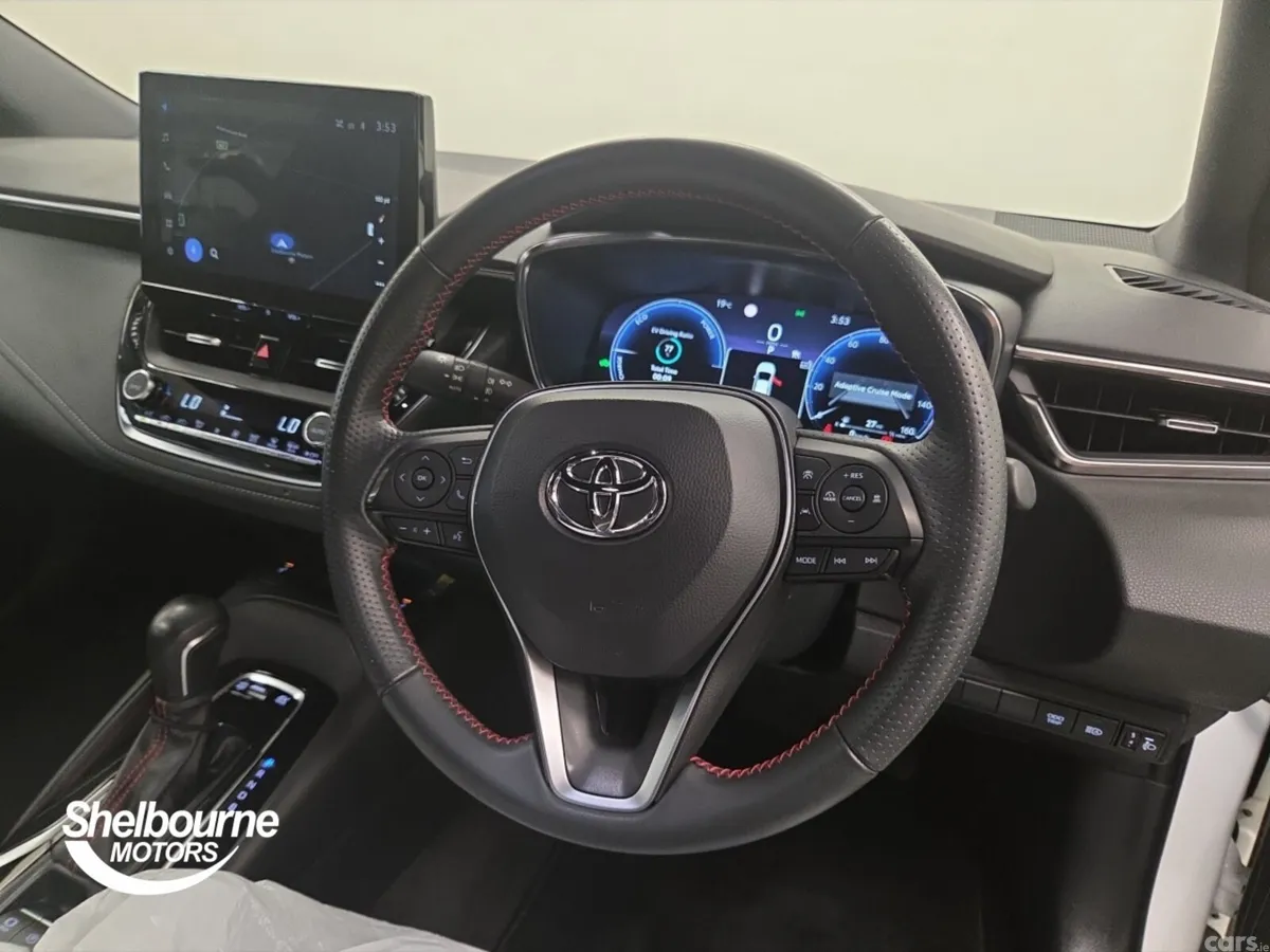 Toyota Corolla Hatchback, Petrol Hybrid, 2023, White