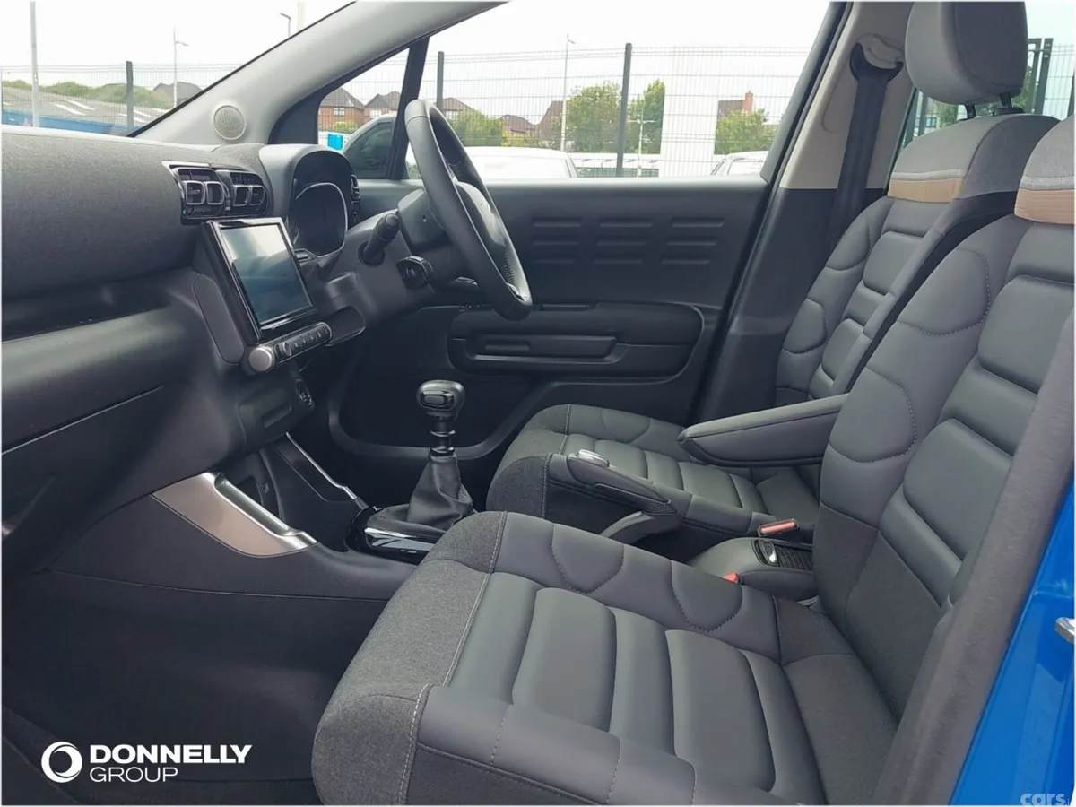 Citroen C3 Aircross Hatchback, Petrol, 2023, Blue