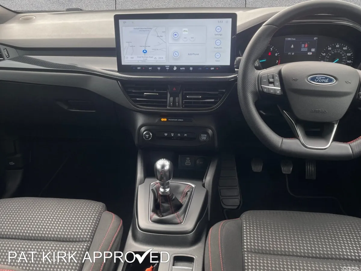 Ford Focus Hatchback, Petrol, 2024, Blue