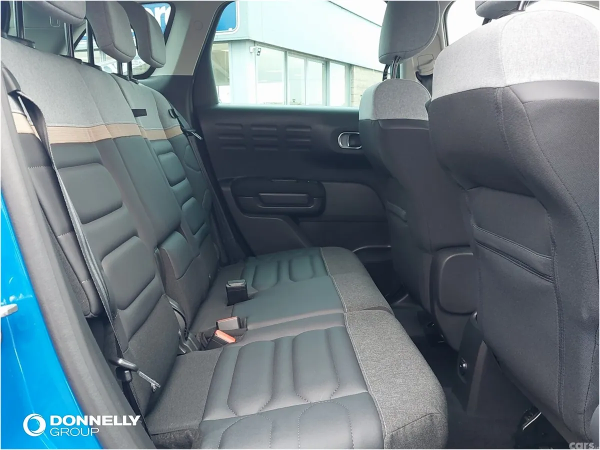Citroen C3 Aircross Hatchback, Petrol, 2023, Blue