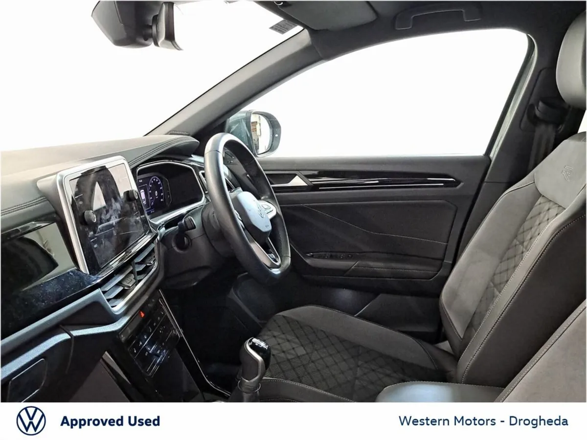 Volkswagen T-Roc SUV, Petrol, 2023, Grey