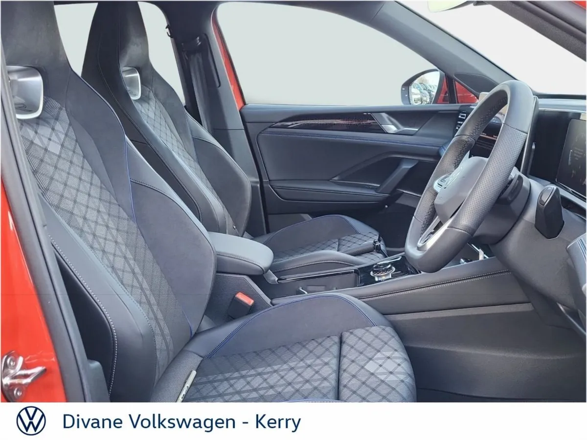 Volkswagen Tiguan SUV, Diesel, 2025, Red
