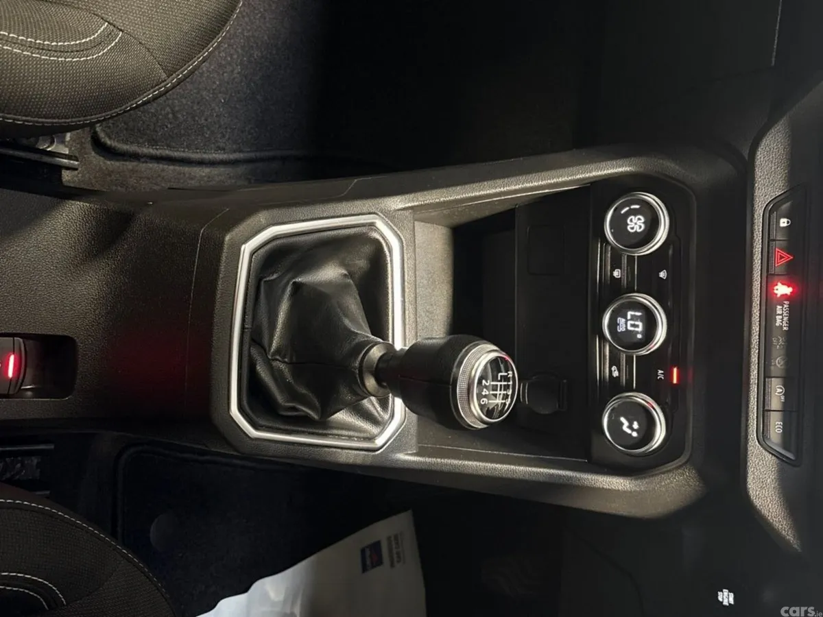 Dacia Jogger MPV, Petrol, 2022, Black