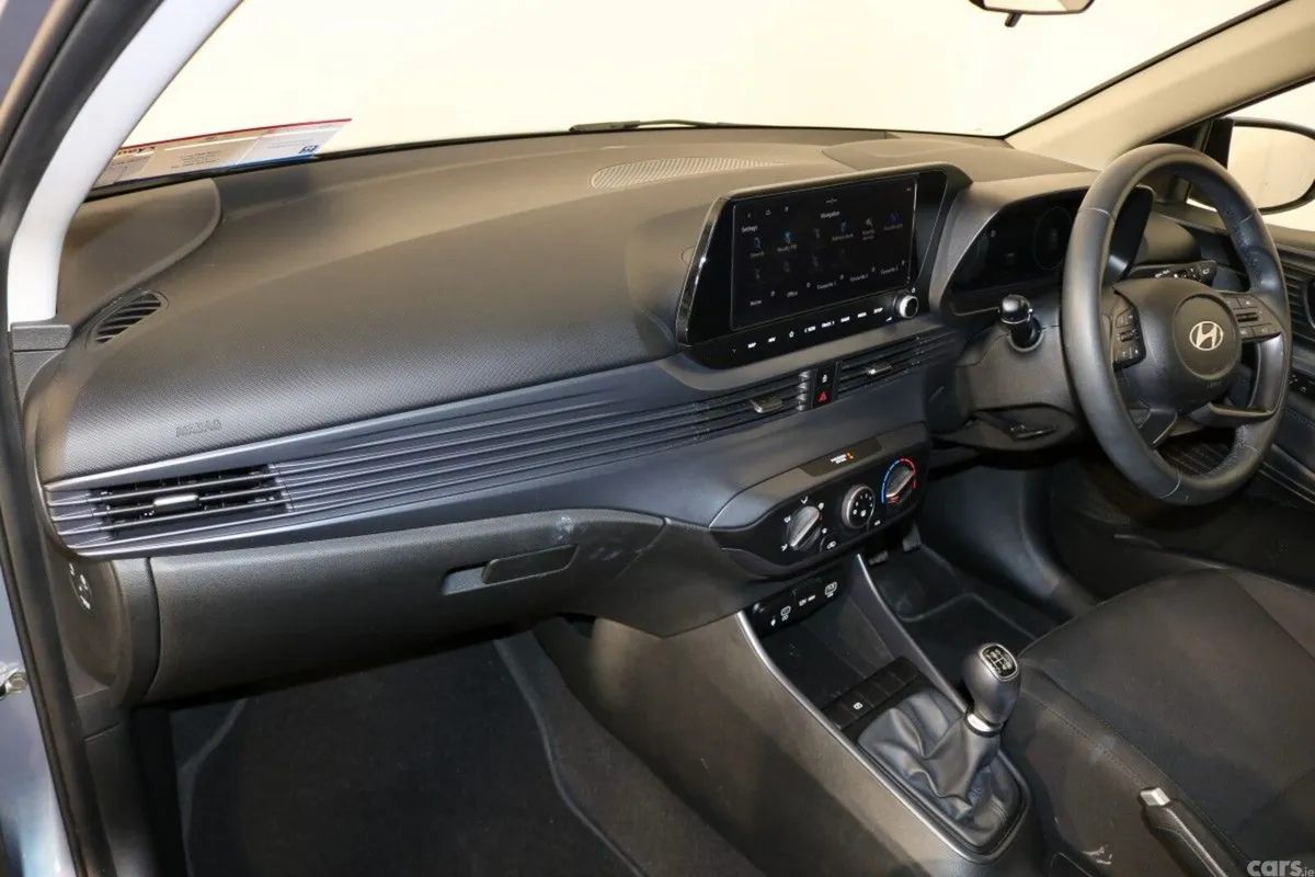 Hyundai i20 Hatchback, Petrol, 2026, Blue