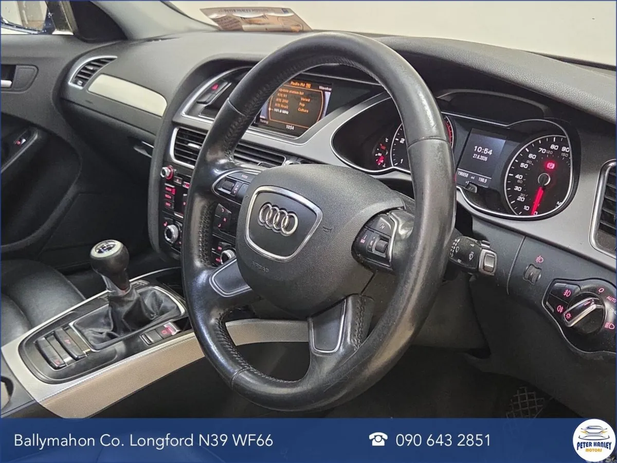 Audi A4 Saloon, Diesel, 2013, Blue