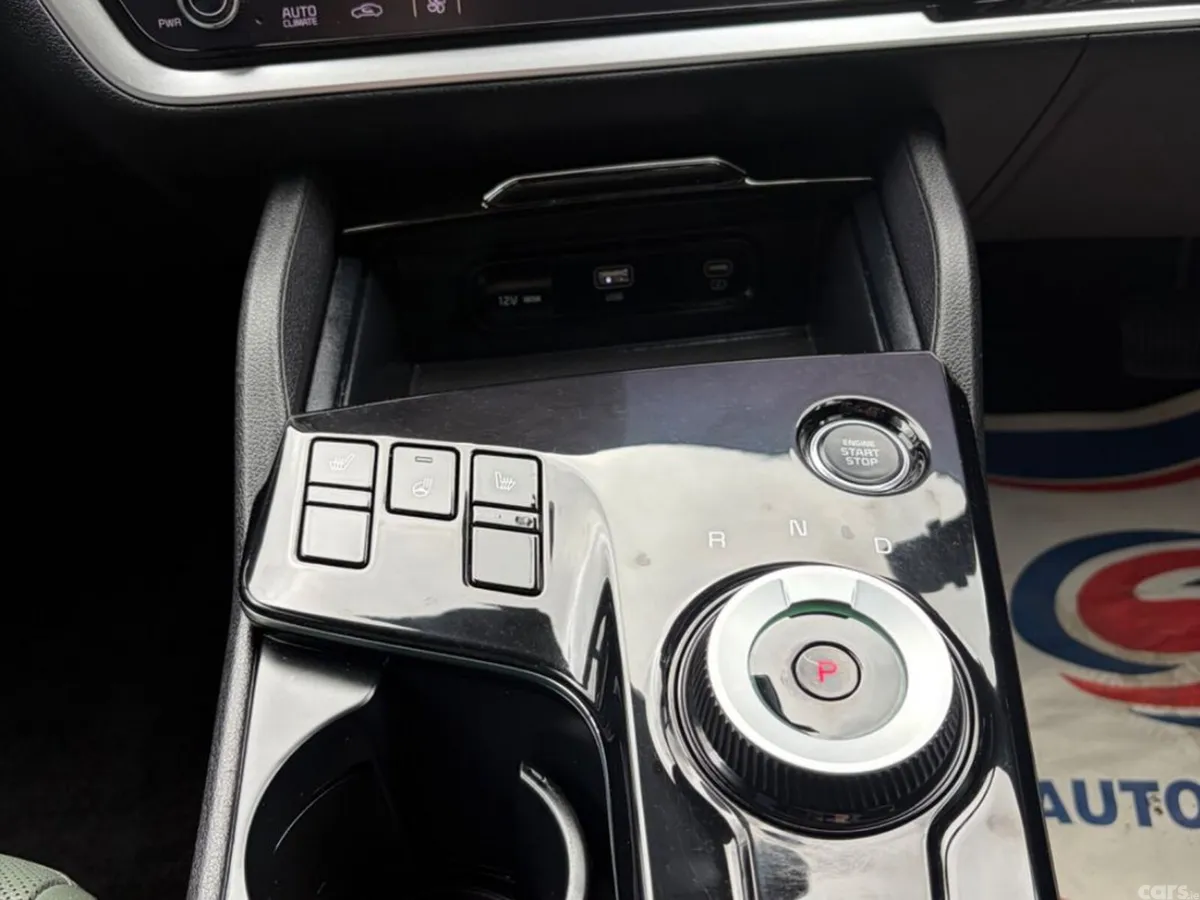 Kia Sportage SUV, Petrol Hybrid, 2025, Grey