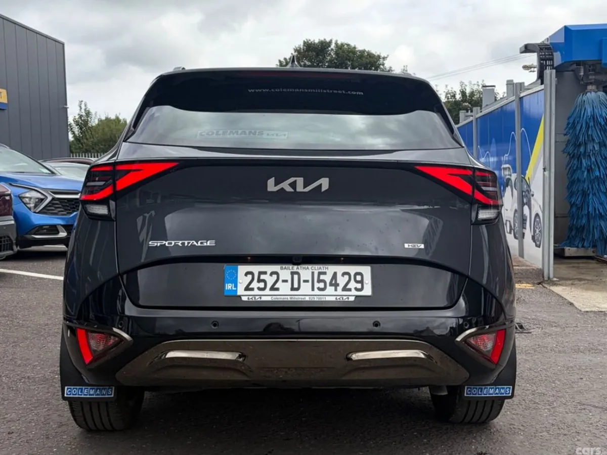 Kia Sportage SUV, Petrol Hybrid, 2025, Grey