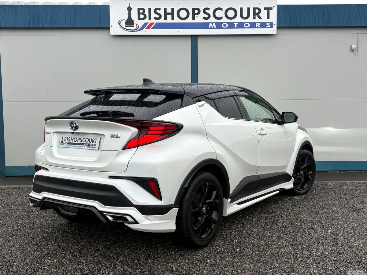 Toyota C-HR Hatchback, Petrol Hybrid, 2021, White