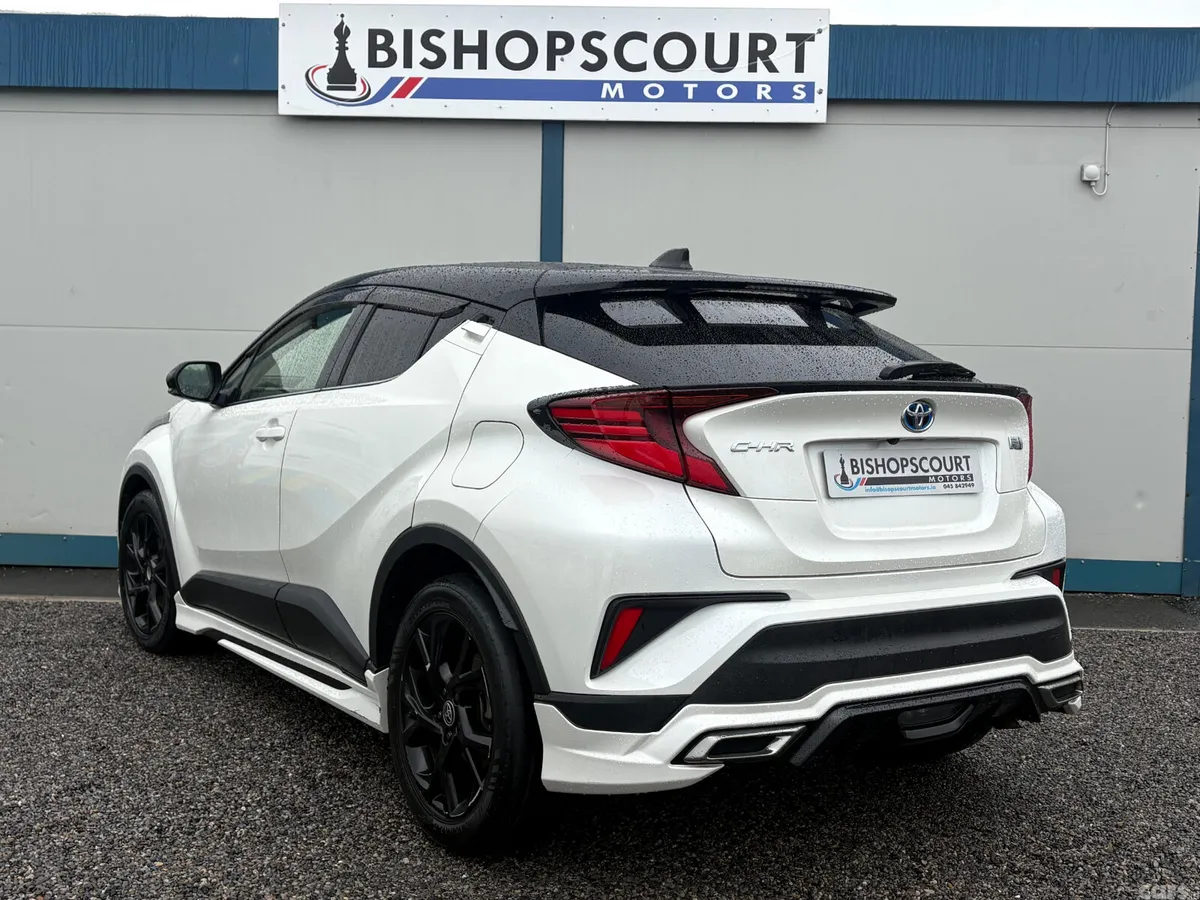 Toyota C-HR Hatchback, Petrol Hybrid, 2021, White