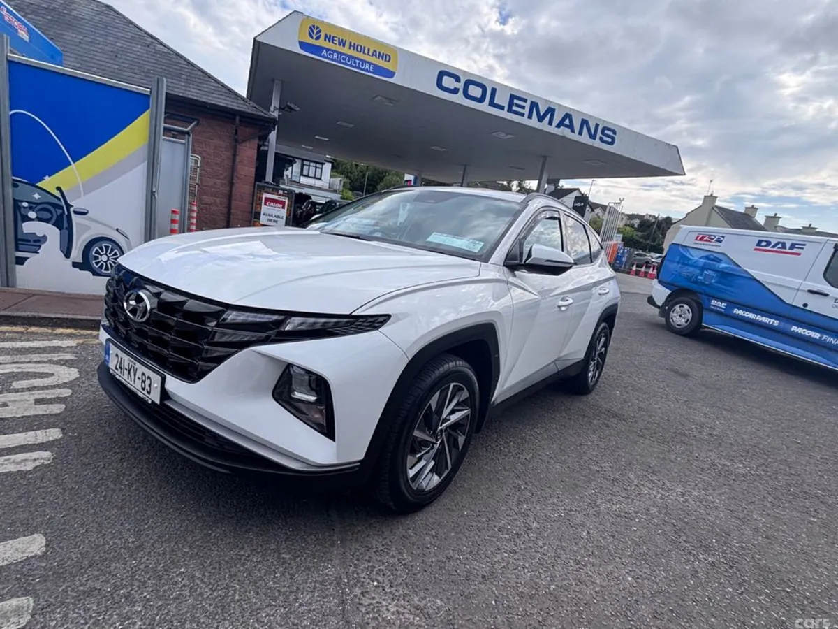 Hyundai Tucson SUV, Diesel, 2024, White