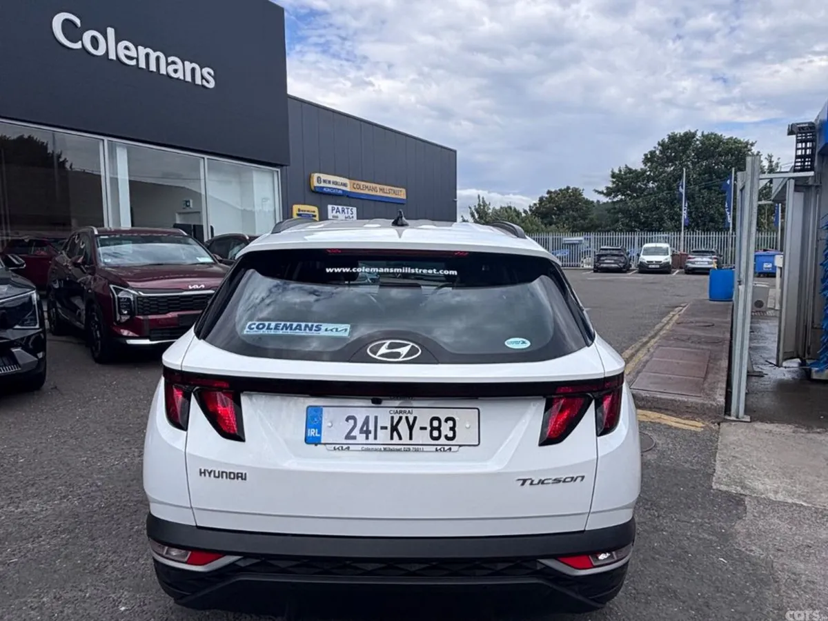 Hyundai Tucson SUV, Diesel, 2024, White