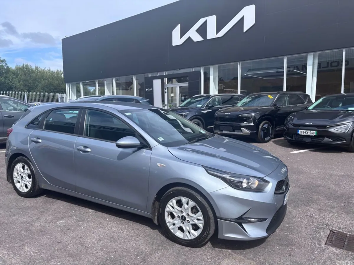 Kia Ceed Hatchback, Diesel Hybrid, 2023, Grey