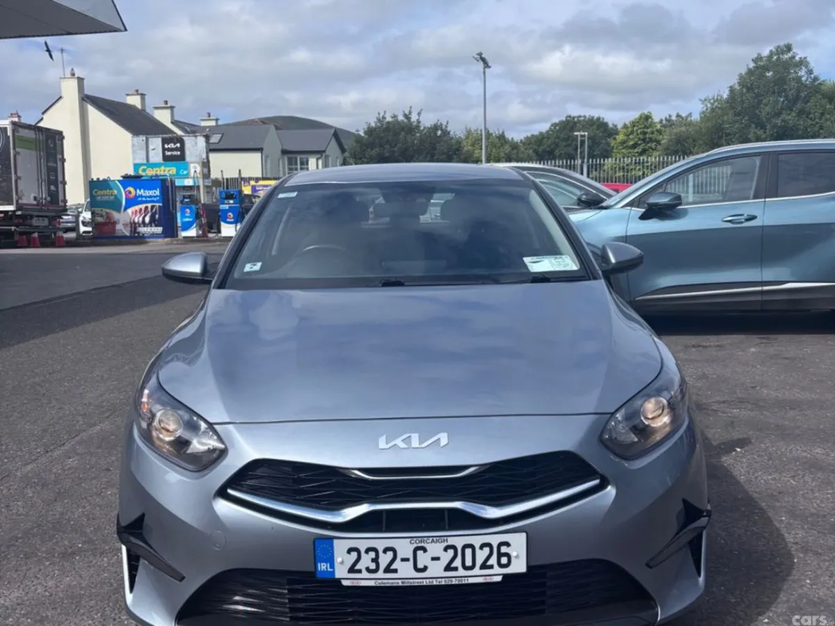 Kia Ceed Hatchback, Diesel Hybrid, 2023, Grey