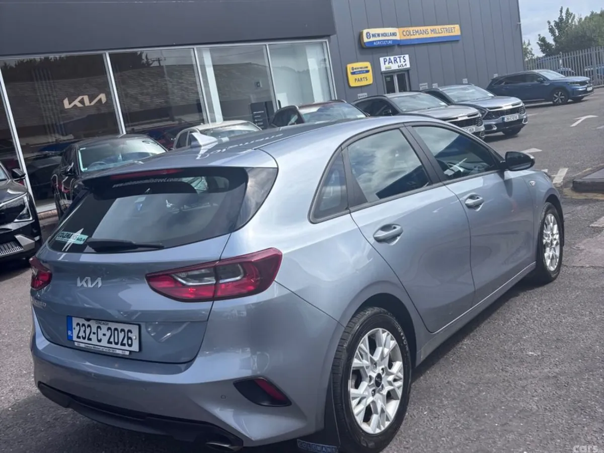 Kia Ceed Hatchback, Diesel Hybrid, 2023, Grey