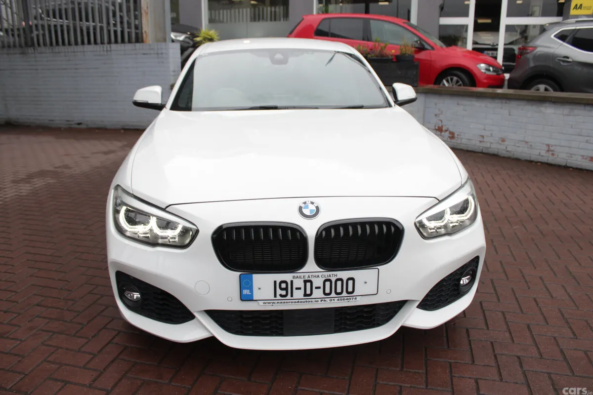 BMW 1-Series Hatchback, Petrol, 2019, White