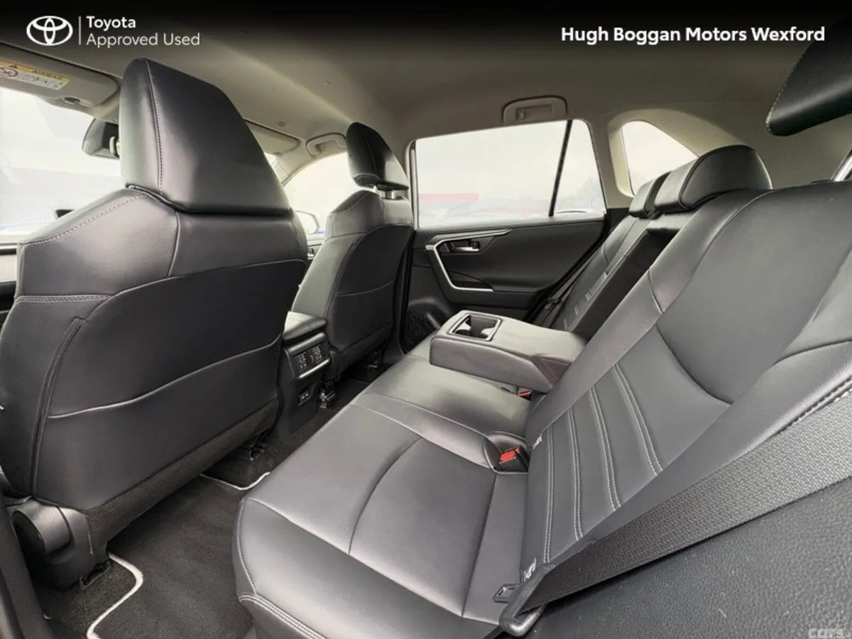 Toyota RAV4 SUV, Petrol Hybrid, 2024, Grey
