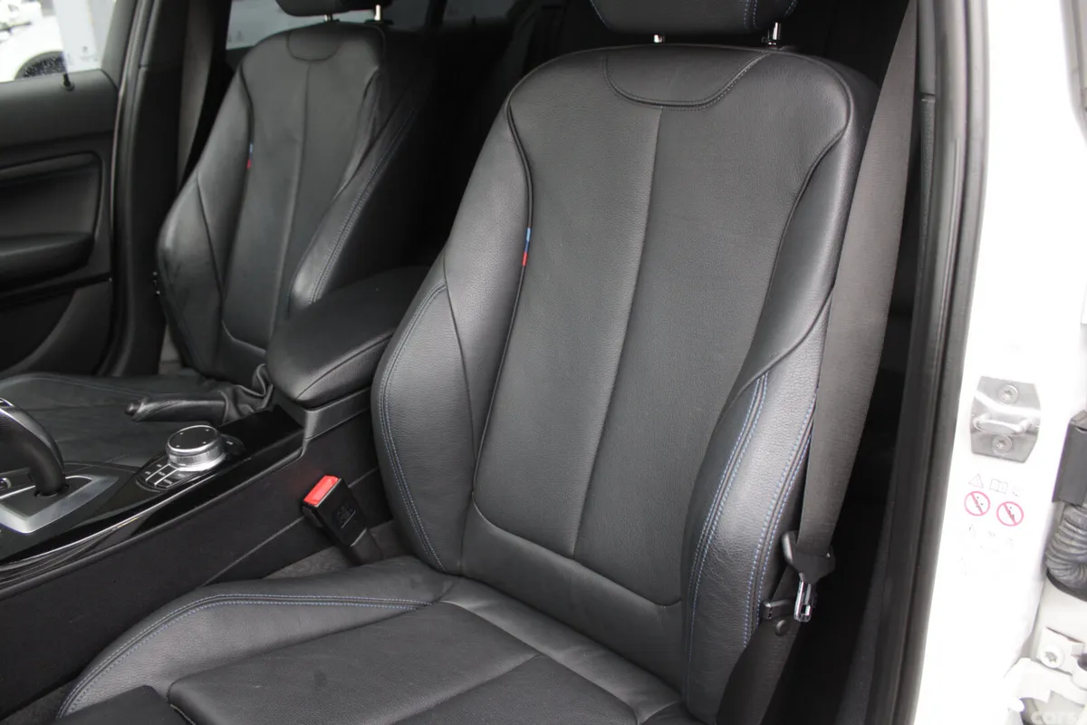 BMW 1-Series Hatchback, Petrol, 2019, White
