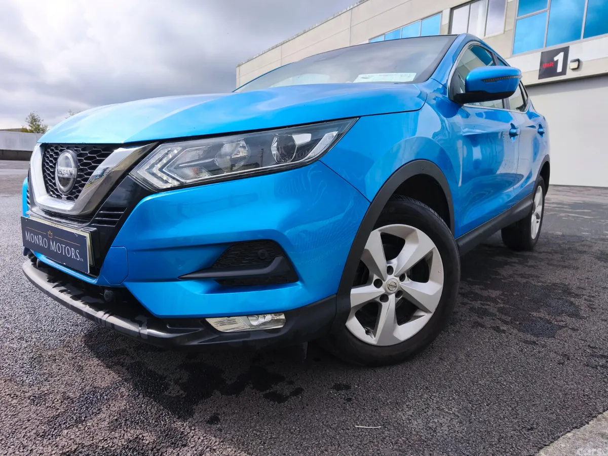Nissan Qashqai Hatchback, Diesel, 2019, Blue